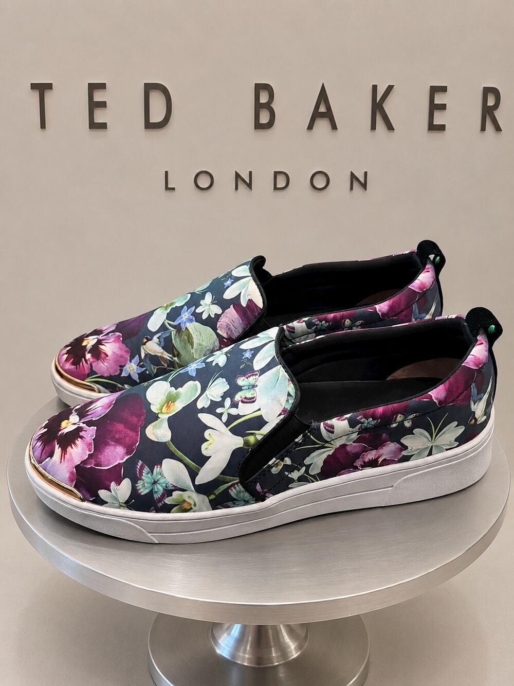 Ted Baker London Tancey Floral Slip-On Sneakers US 9.5 EU 40